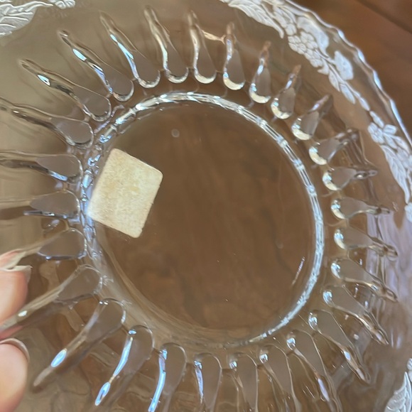 Vintage New Martinsville Viking hand made plate 7.5” floral etched glass - Picture 6 of 8